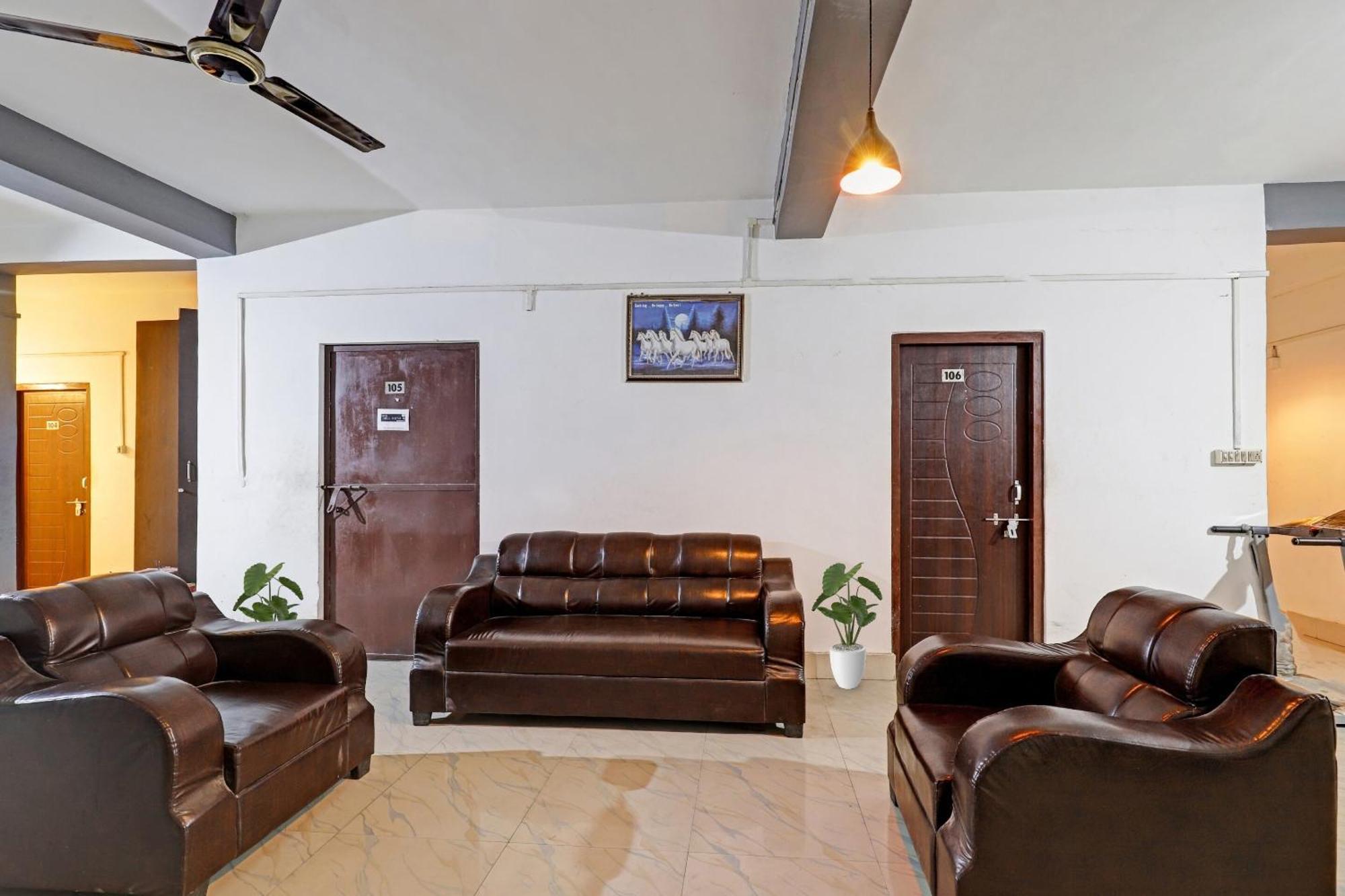 Hotel O Garchuk Market Formerly Trendz Stay 구와하티 외부 사진