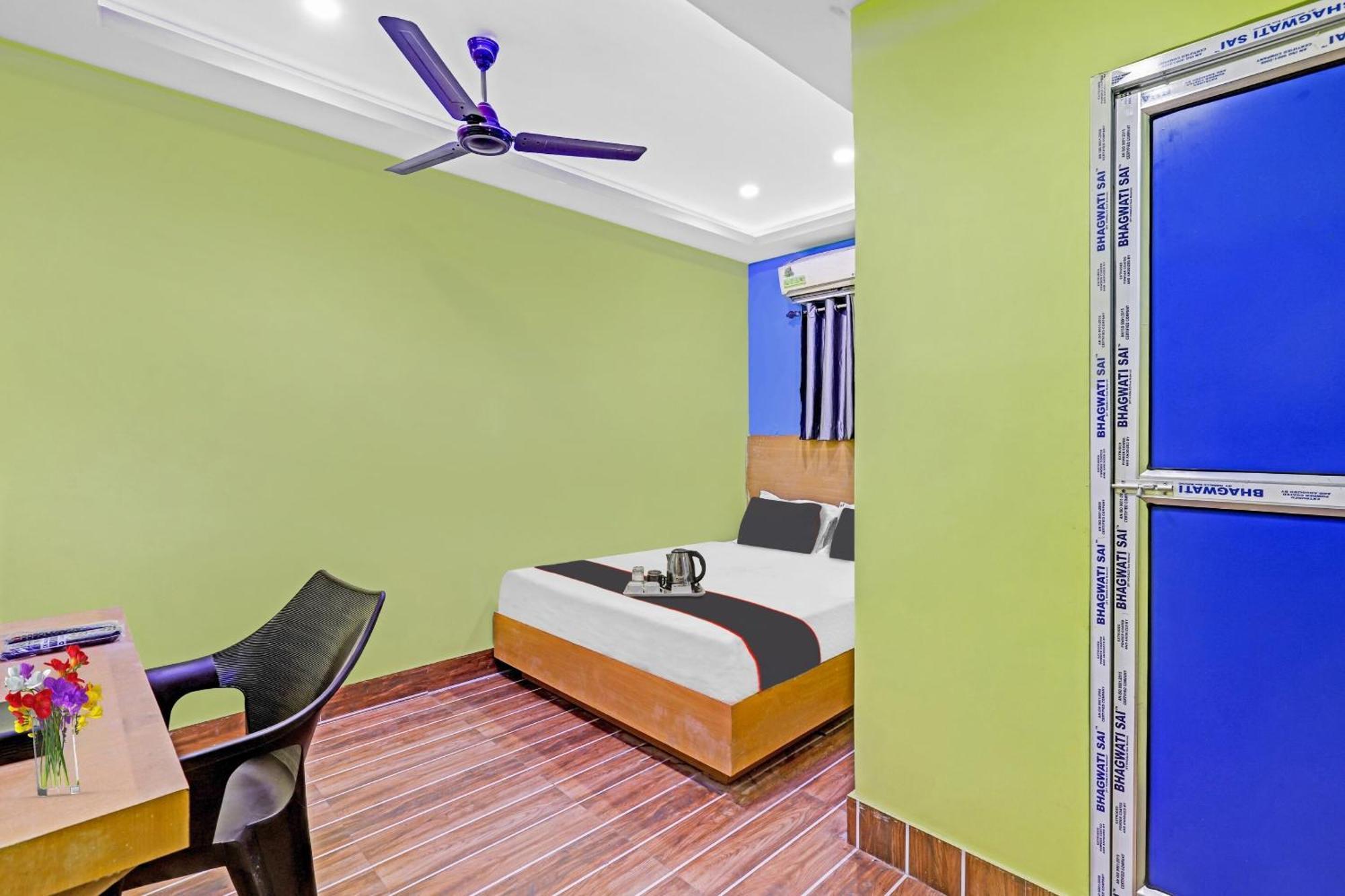 Hotel O Garchuk Market Formerly Trendz Stay 구와하티 외부 사진